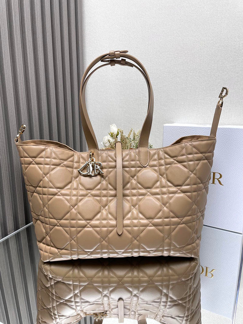 Toujours Large Bag