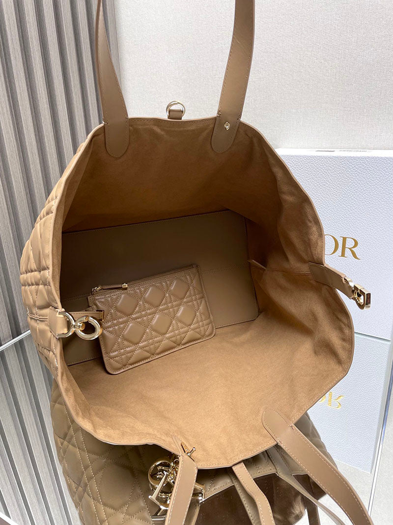 Toujours Large Bag