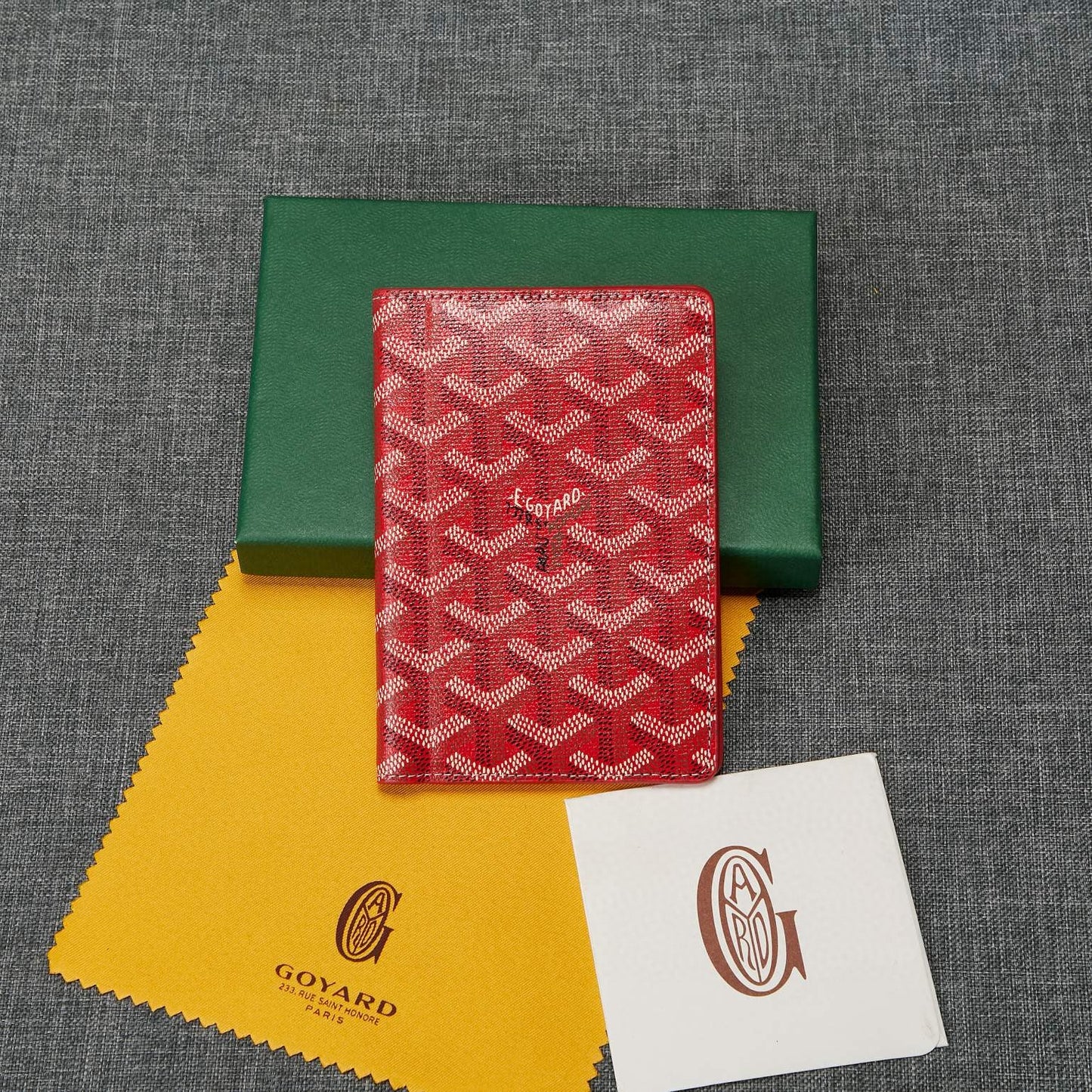 Grenelle Passport Cover