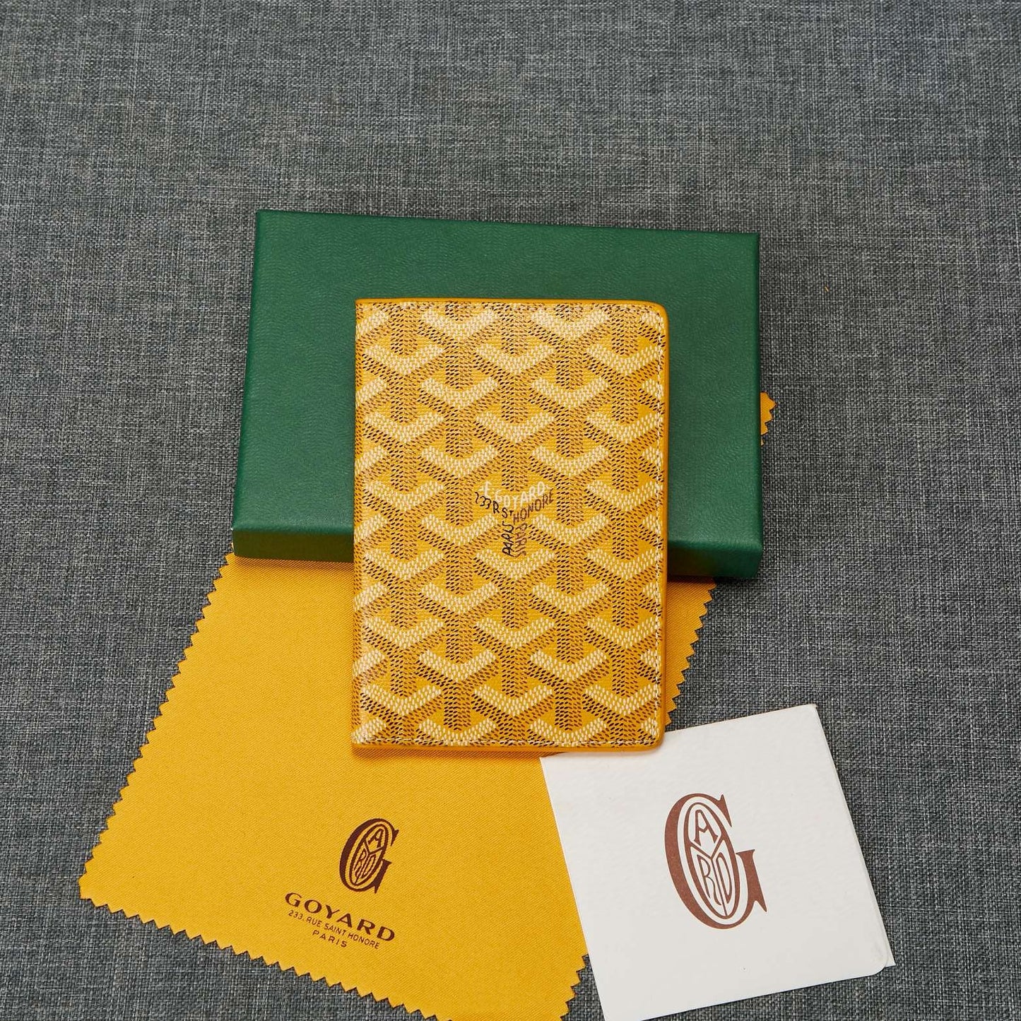 Grenelle Passport Cover
