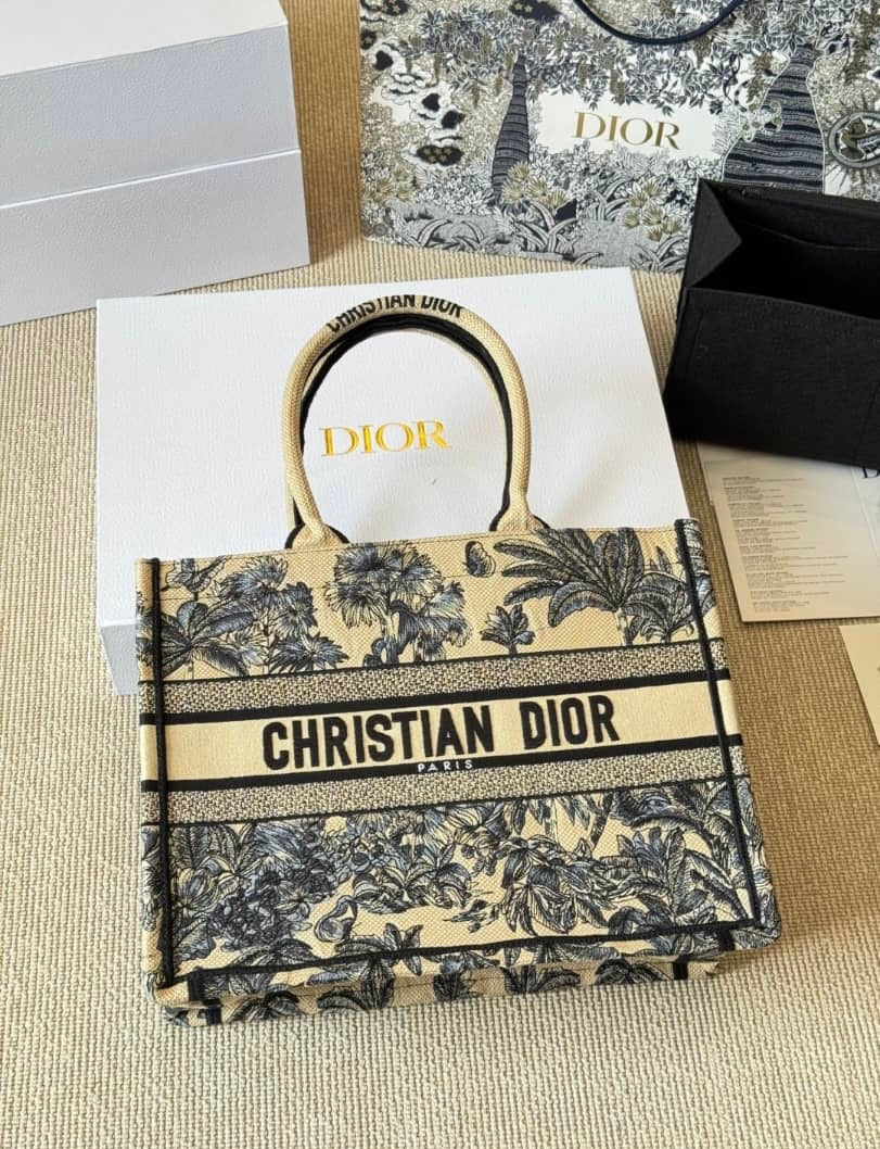 D Book Tote Khaki/Navy