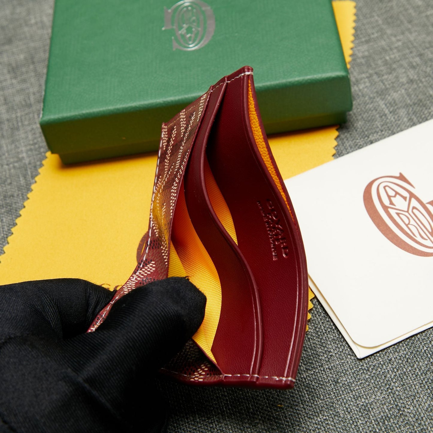 Saint Sulpice Card Wallet