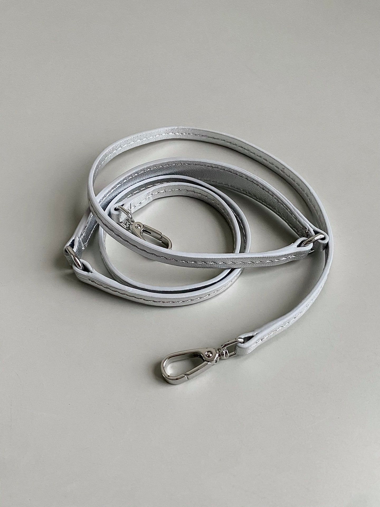 Wander Hobo Bag Silver