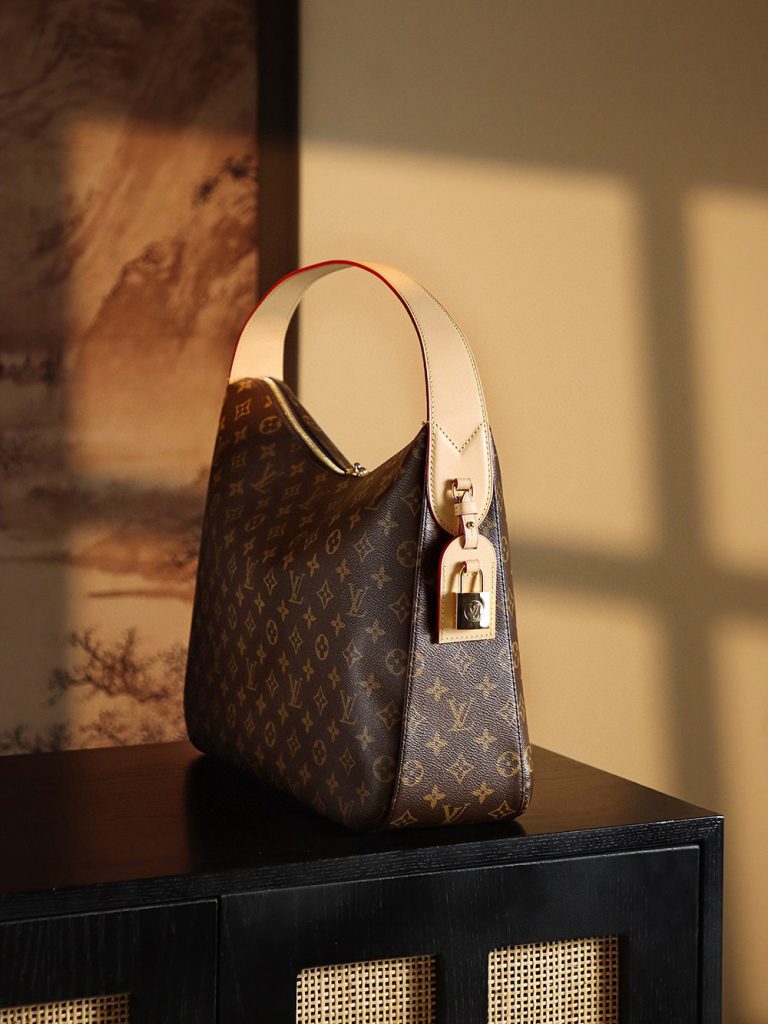 LV Slouchy MM
