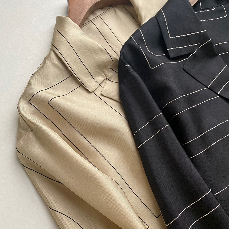 TOTEME Silk Twill Monogram Blouse – Embroidered Ivory Detailing & Lapel Collar