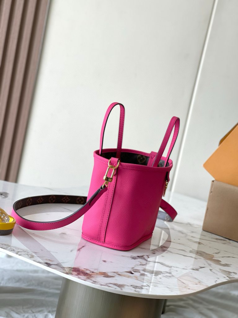 LV Neverfull Bandouliere Inside Out BB