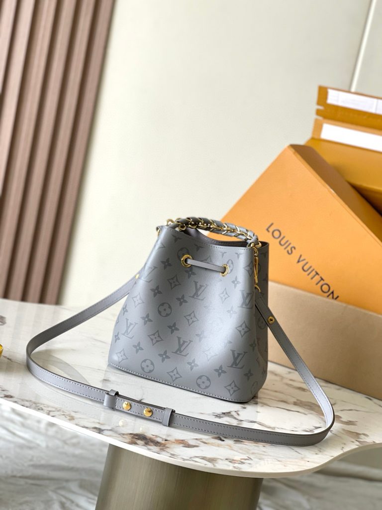 LV Neonoe BB