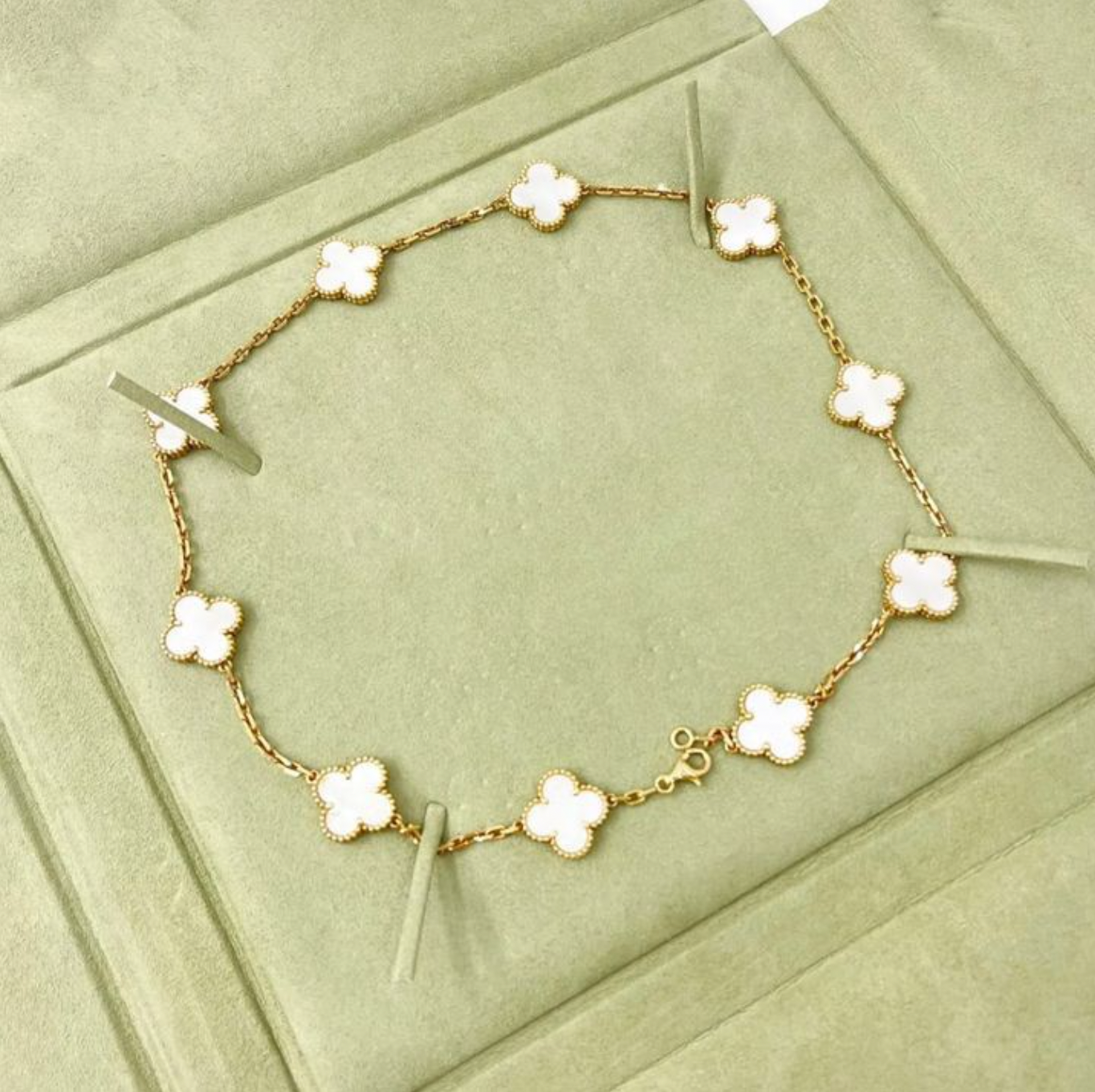 VAN CLEEF & ARPELS Vintage Alhambra 10 Motif Necklace 18K Gold
