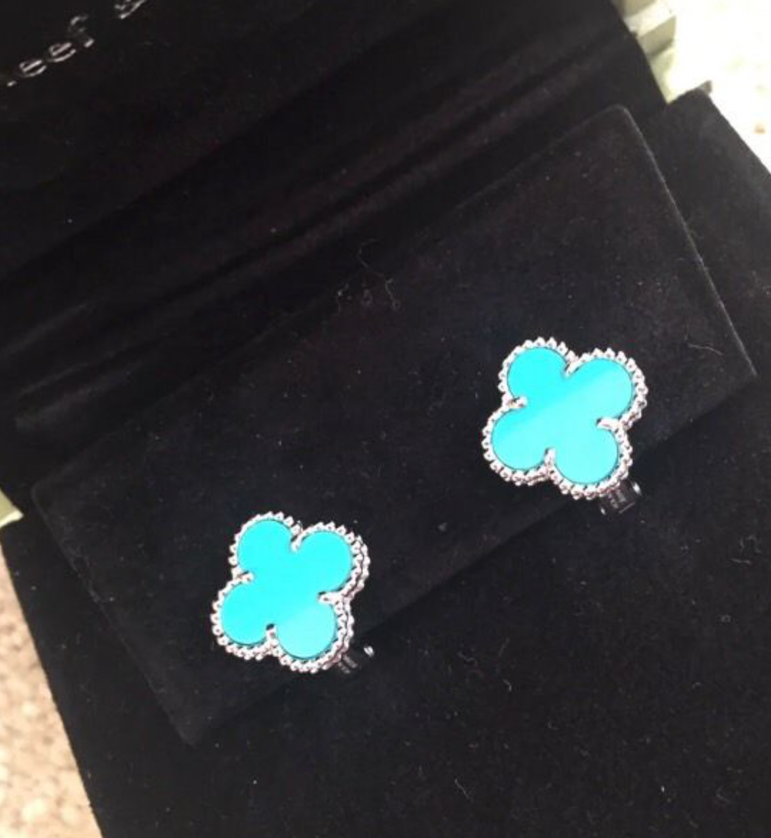 VAN CLEEF & ARPELS Sweet Alhambra Earrings Turquoise 18K Gold
