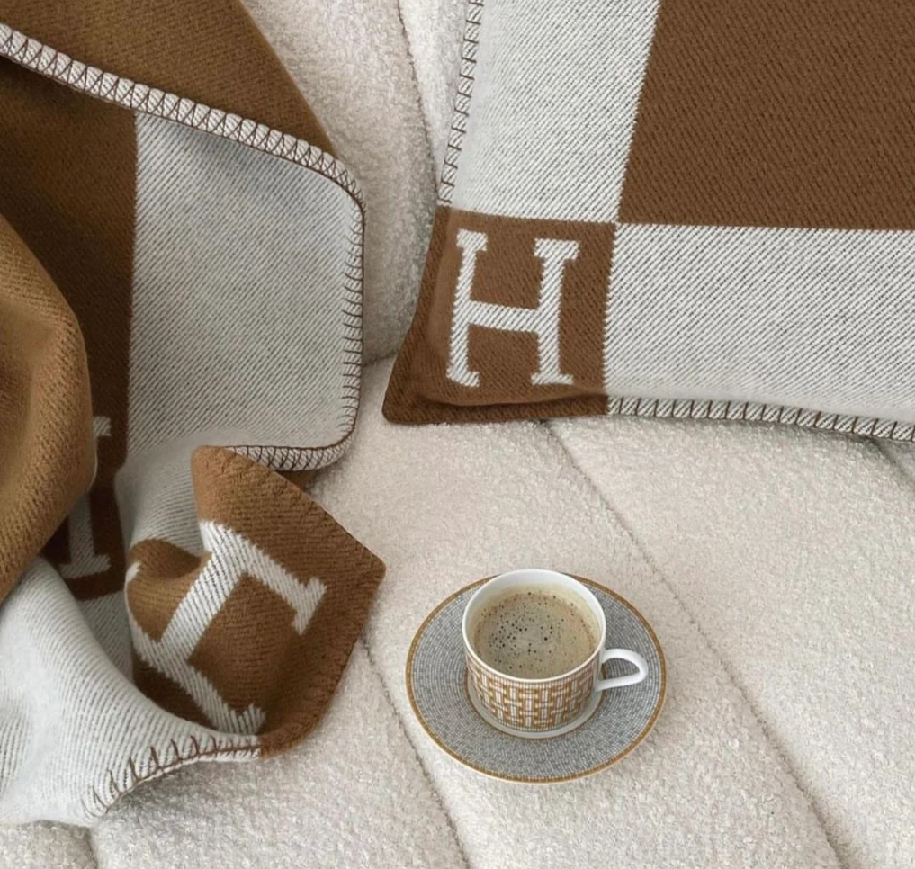 Avalon Wool/Cashmere Throw Blanket & Pillow Case Set