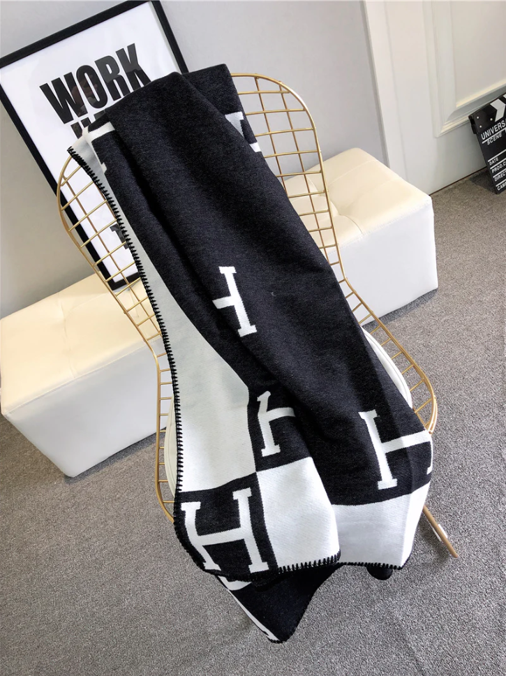 Avalon Wool/Cashmere Throw Blanket & Pillow Case Set