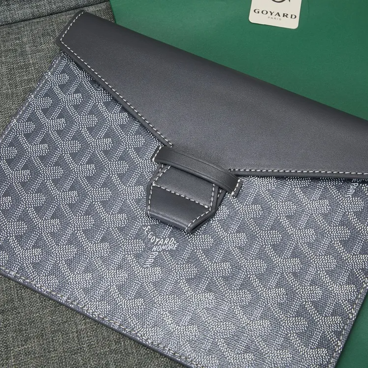 Camondo 2 Pouch