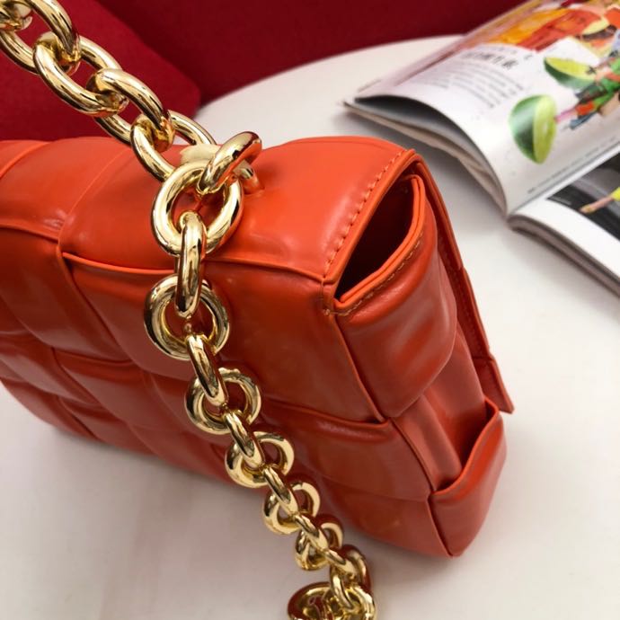 BV Chain Cassette Bag