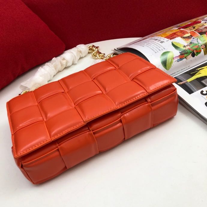 BV Chain Cassette Bag