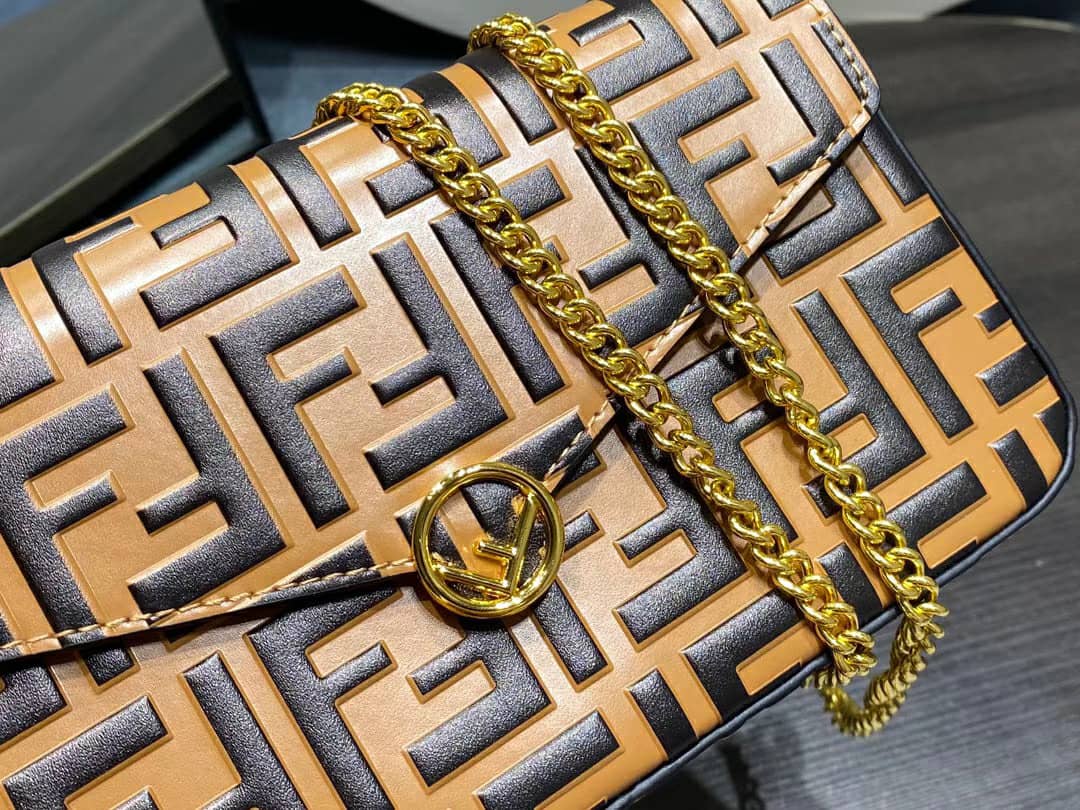 F Wallet On Chain