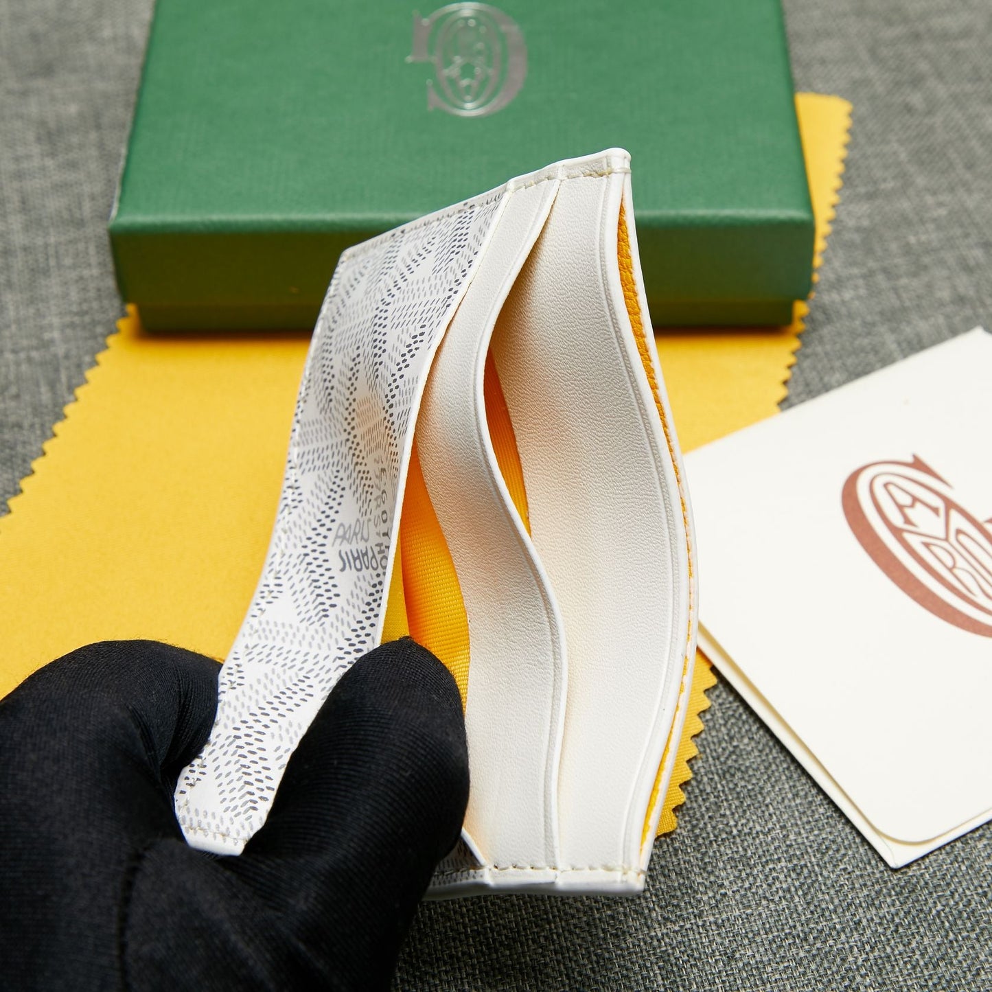 Saint Sulpice Card Wallet