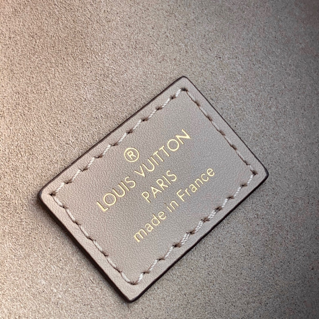LV NéoNoé MM Dove/Cream