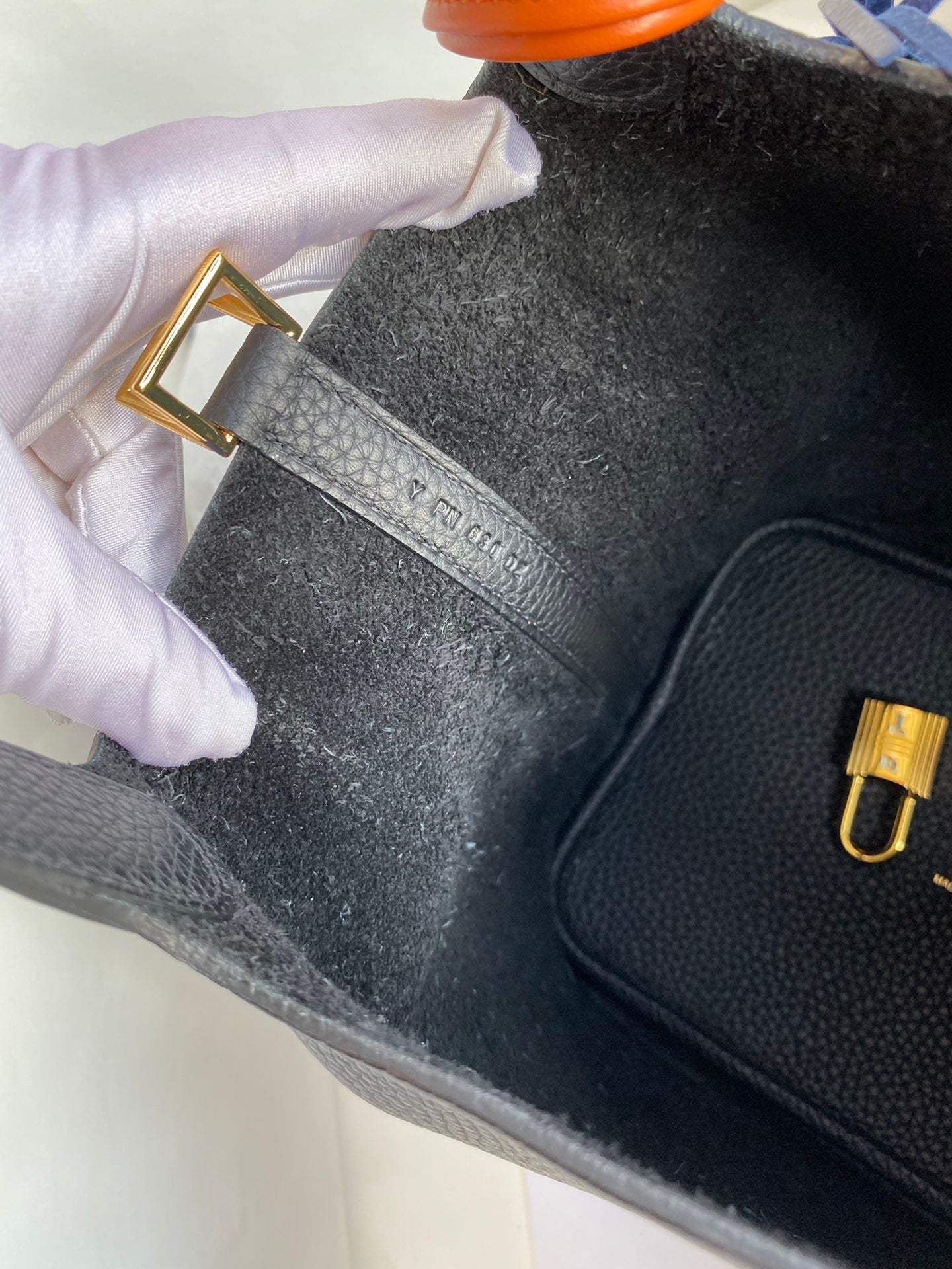 H Picotin Lock Bag Black