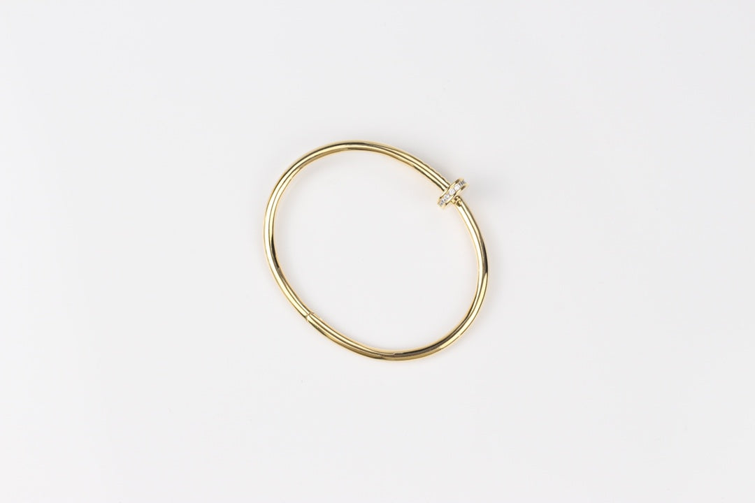 CARTIER Juste Un Clou Diamond Wrap Nail Bracelet