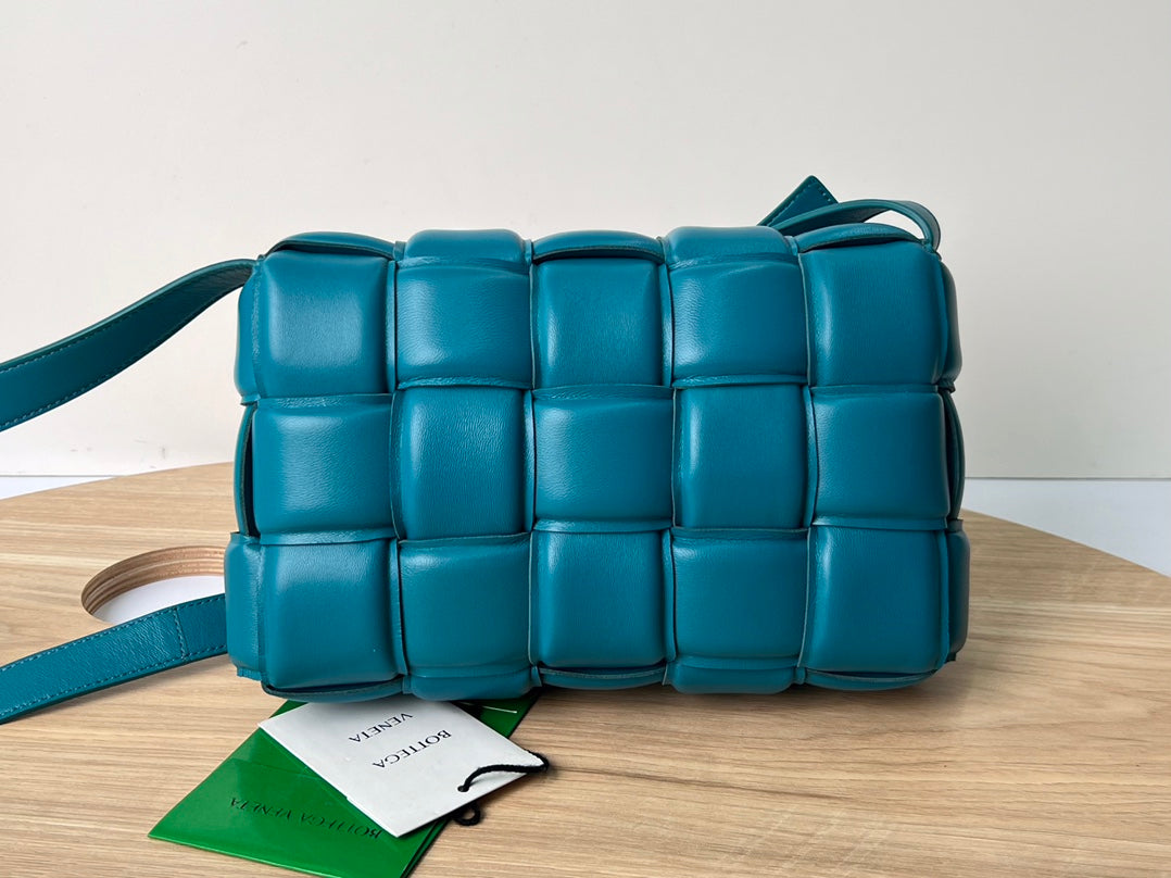 BV Padded Cassette Ocean Blue