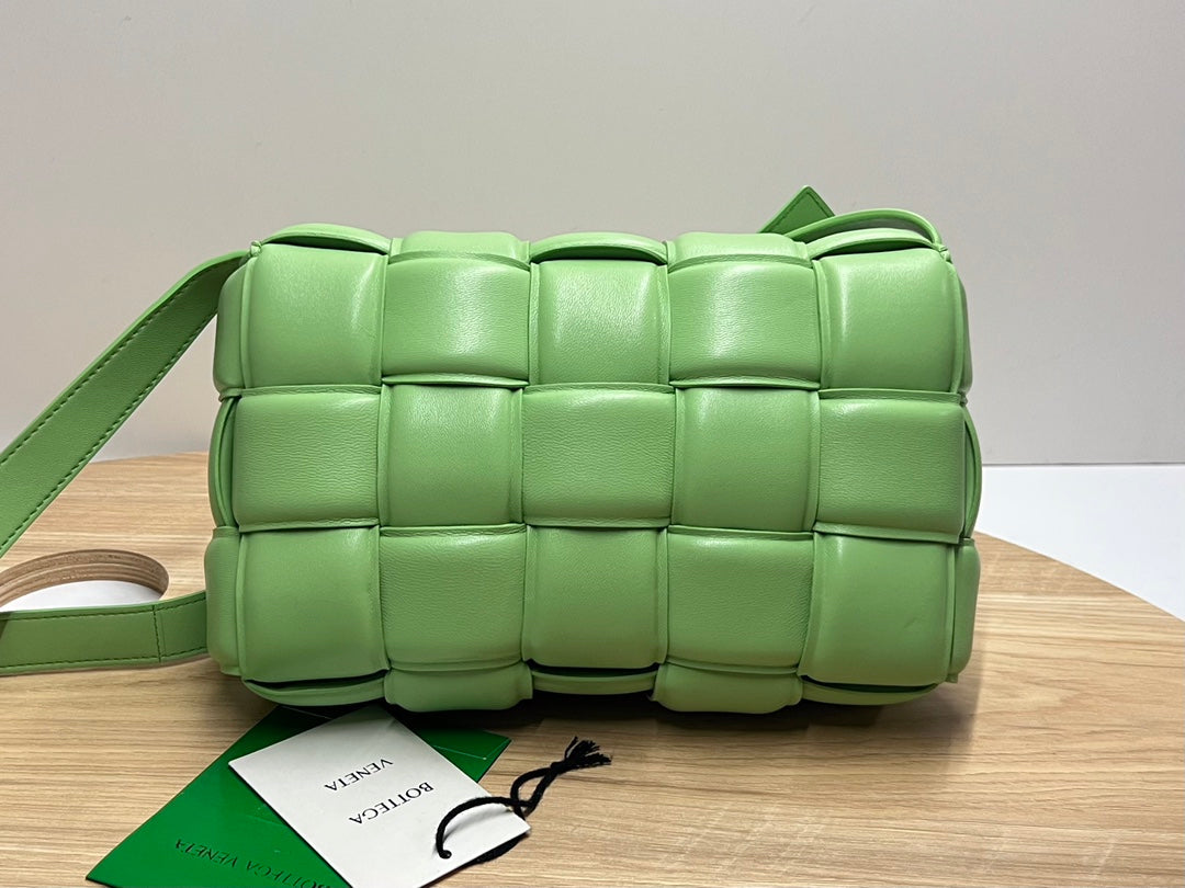 BV Padded Cassette Lime Green