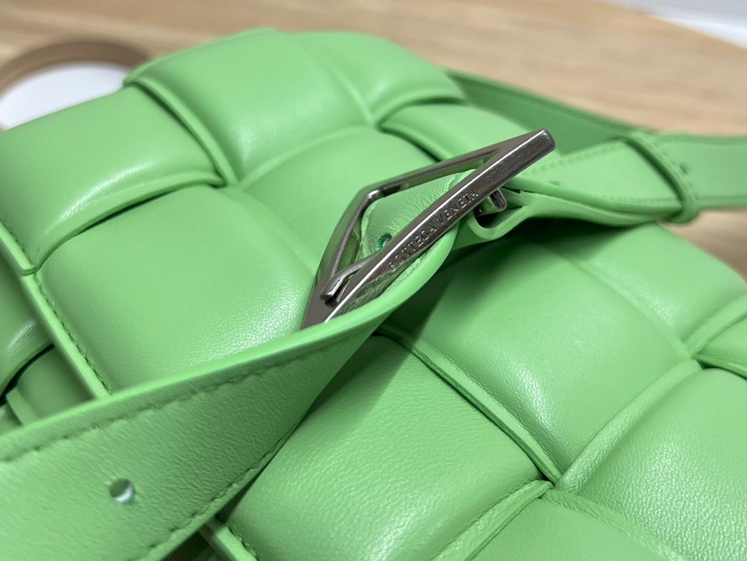 BV Padded Cassette Lime Green