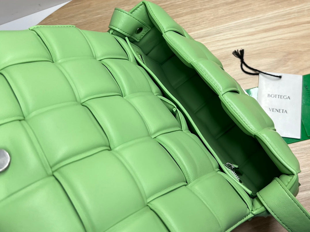 BV Padded Cassette Lime Green