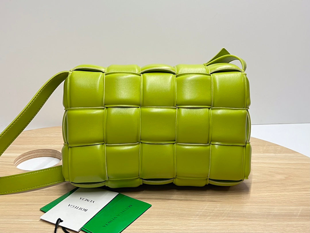 BV Padded Cassette Neon Green