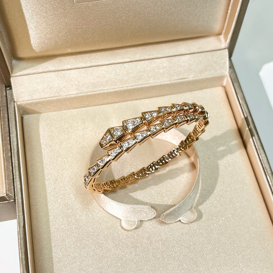 BULGARI Serpenti Viper 18kt Gold Bracelet with Pavé Diamonds