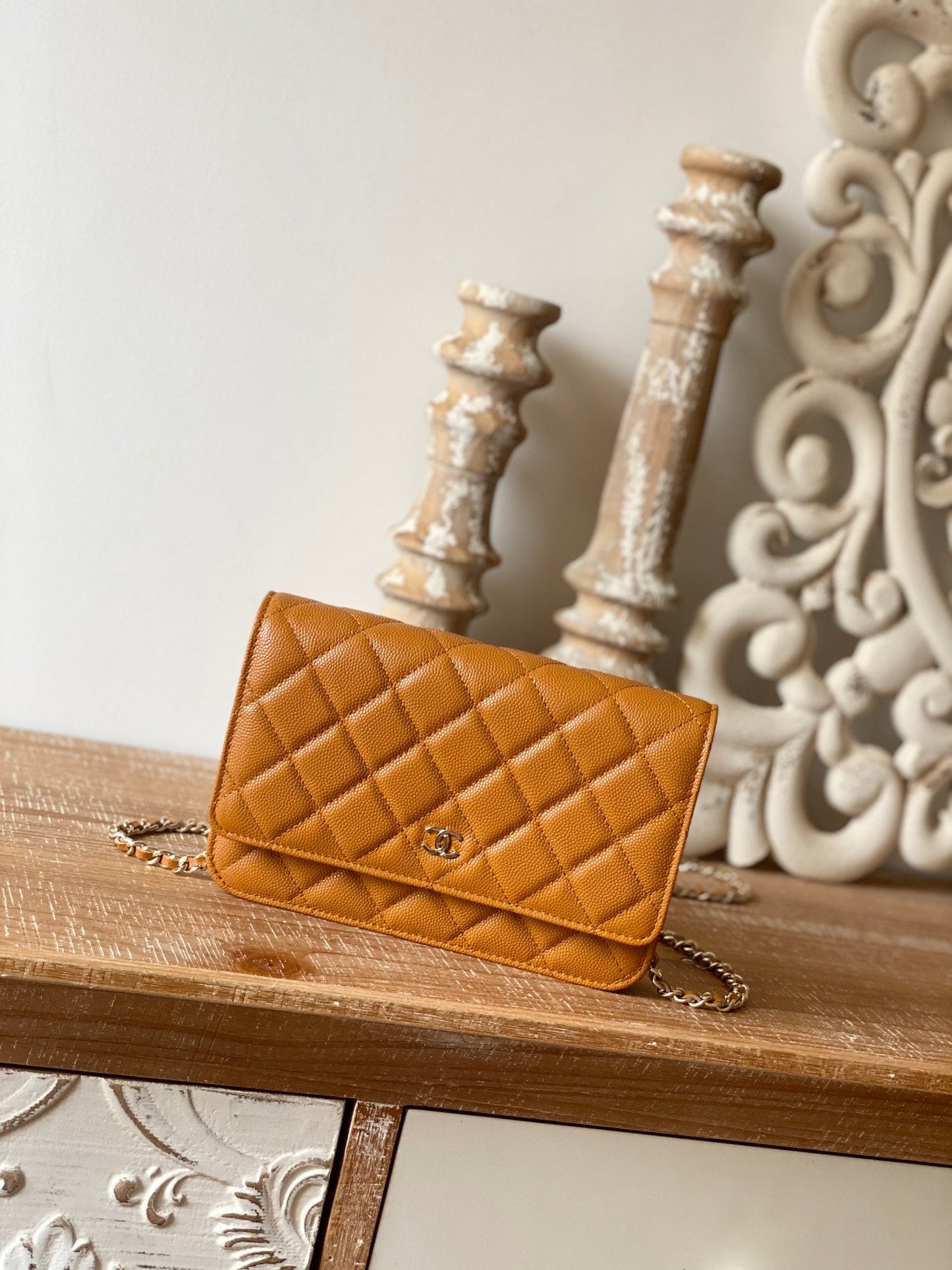 CC Classic Wallet On Chain Tan