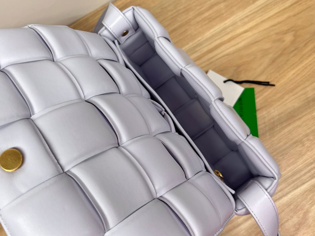 BV Padded Cassette Lilac