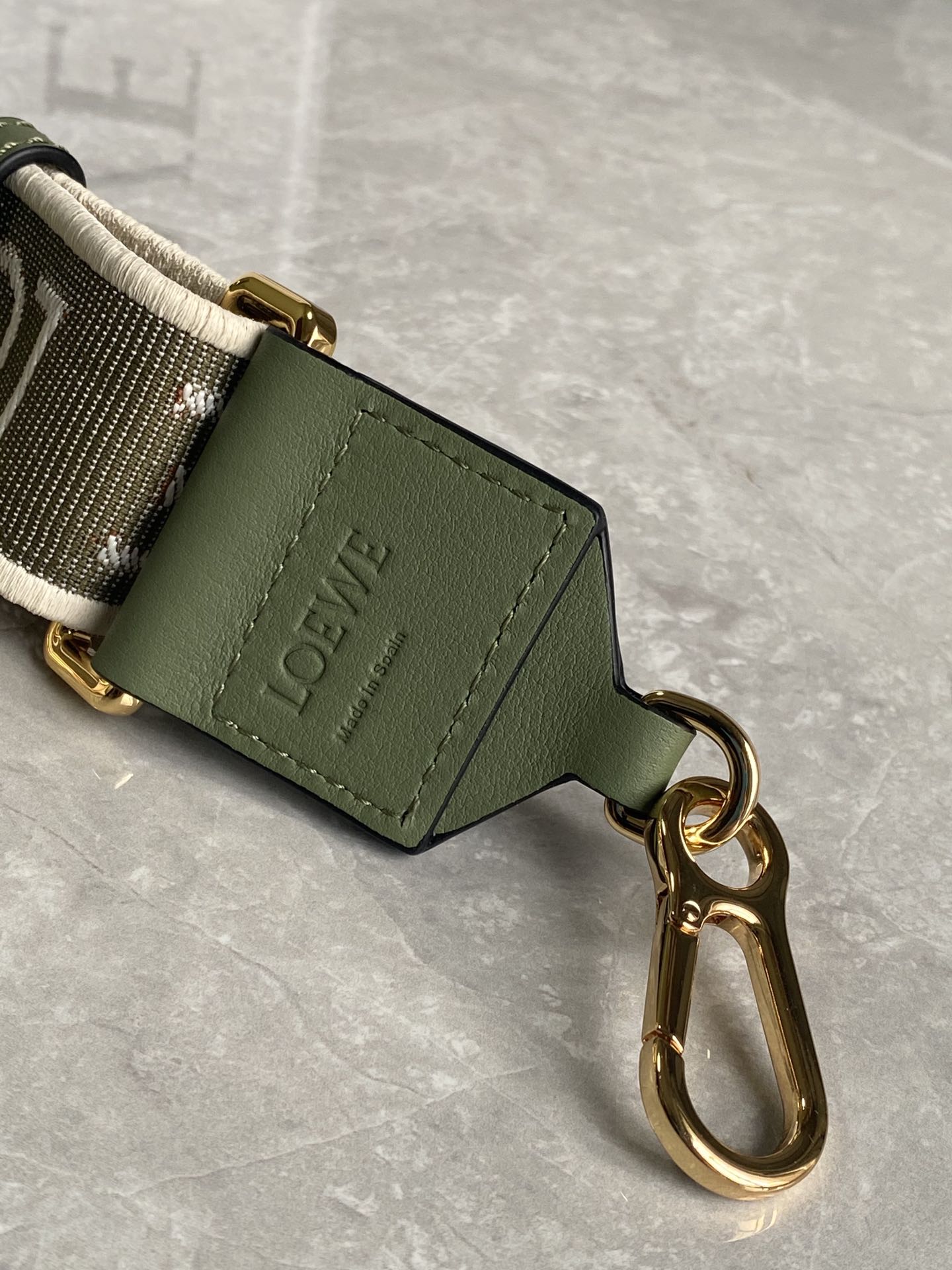 Anagram Wide Shoulder Strap Green