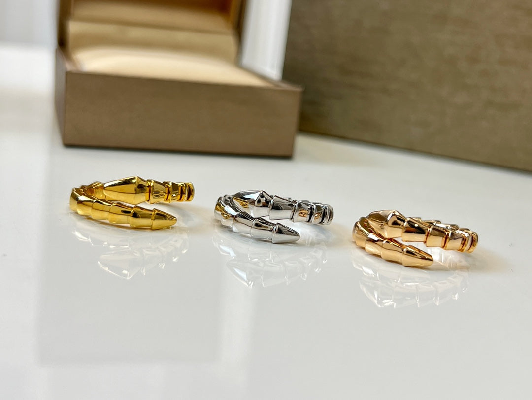 BULGARI Serpenti Viper 18kt Gold Ring
