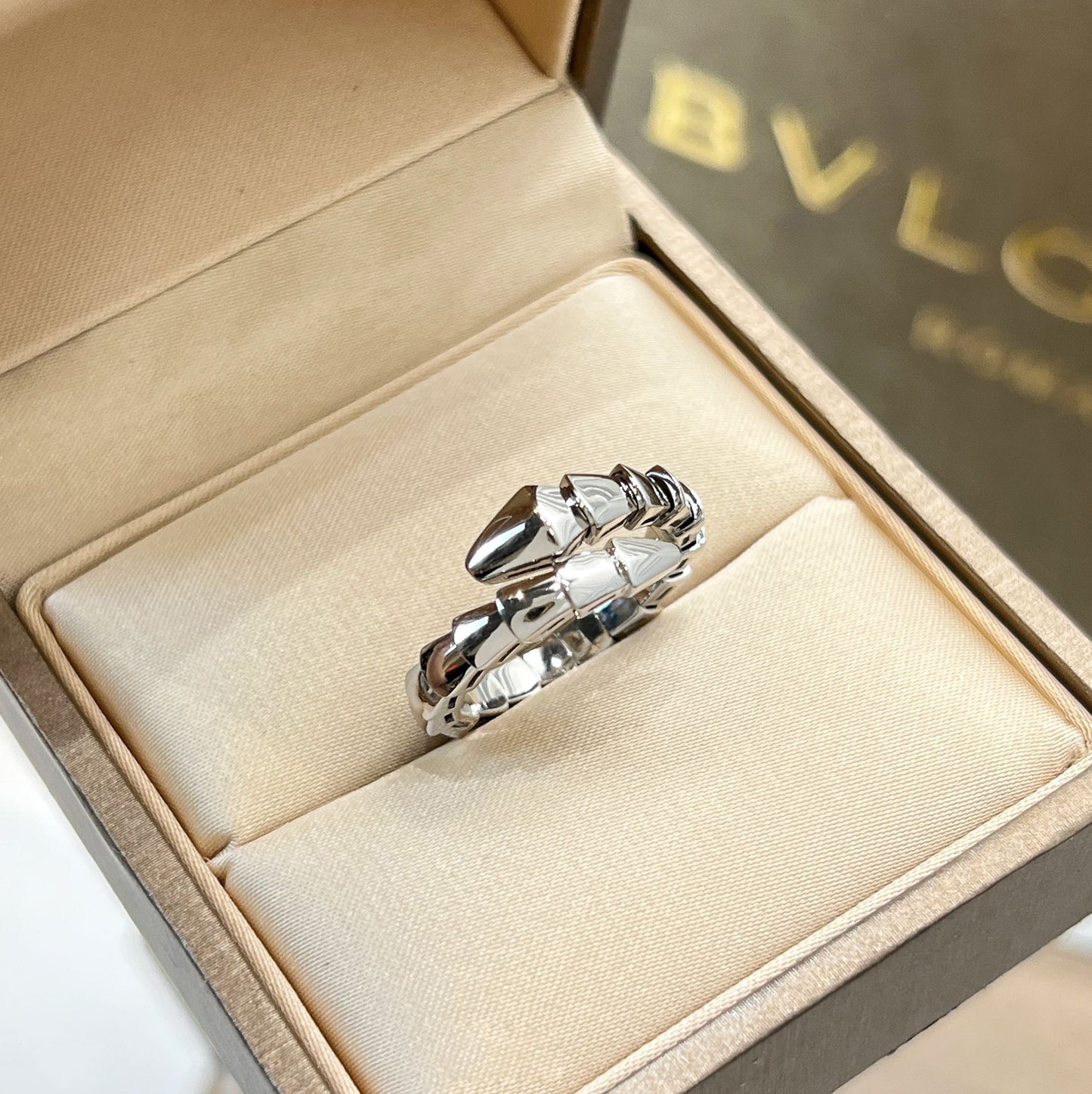 BULGARI Serpenti Viper 18kt Gold Ring