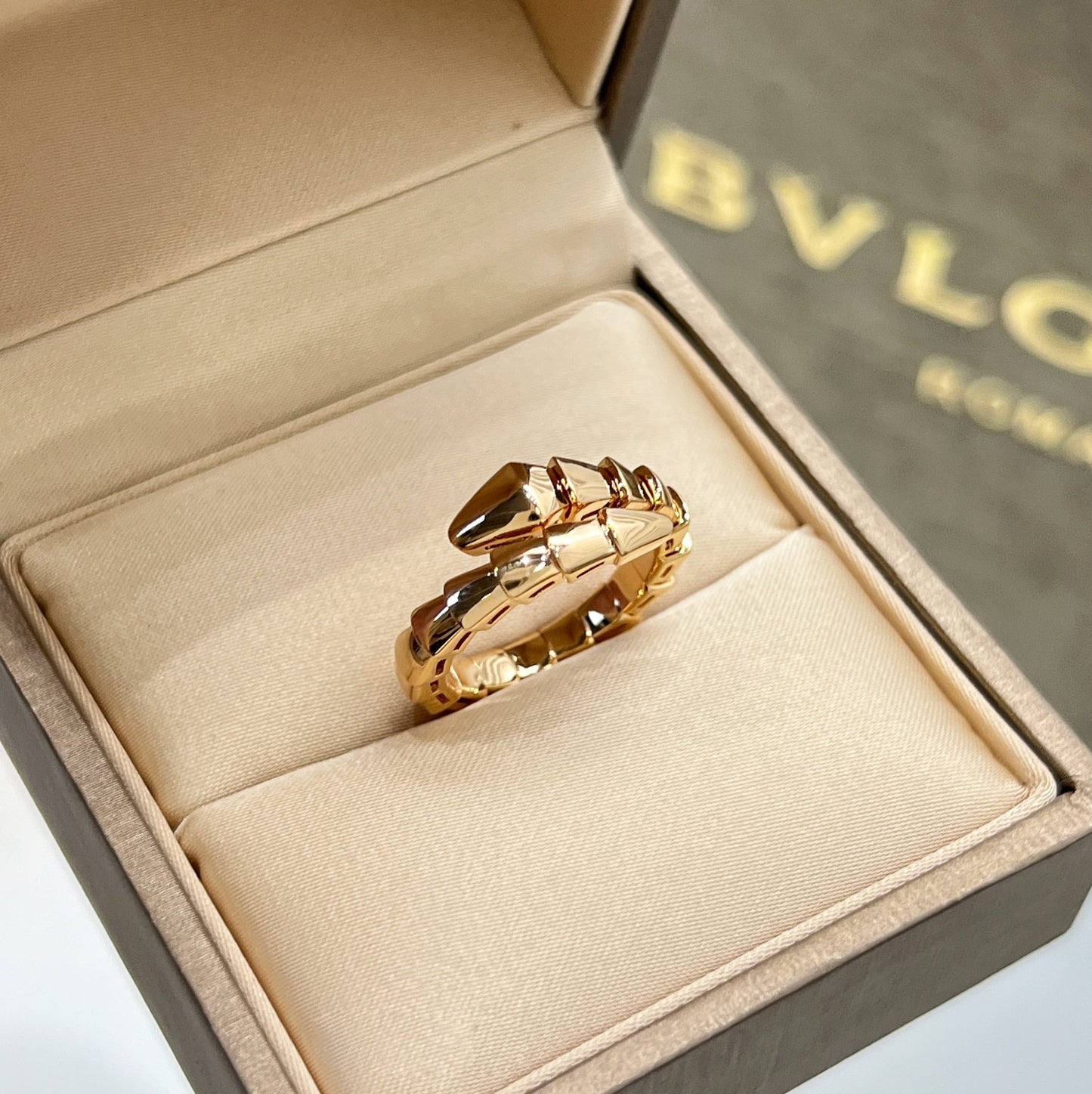 BULGARI Serpenti Viper 18kt Gold Ring