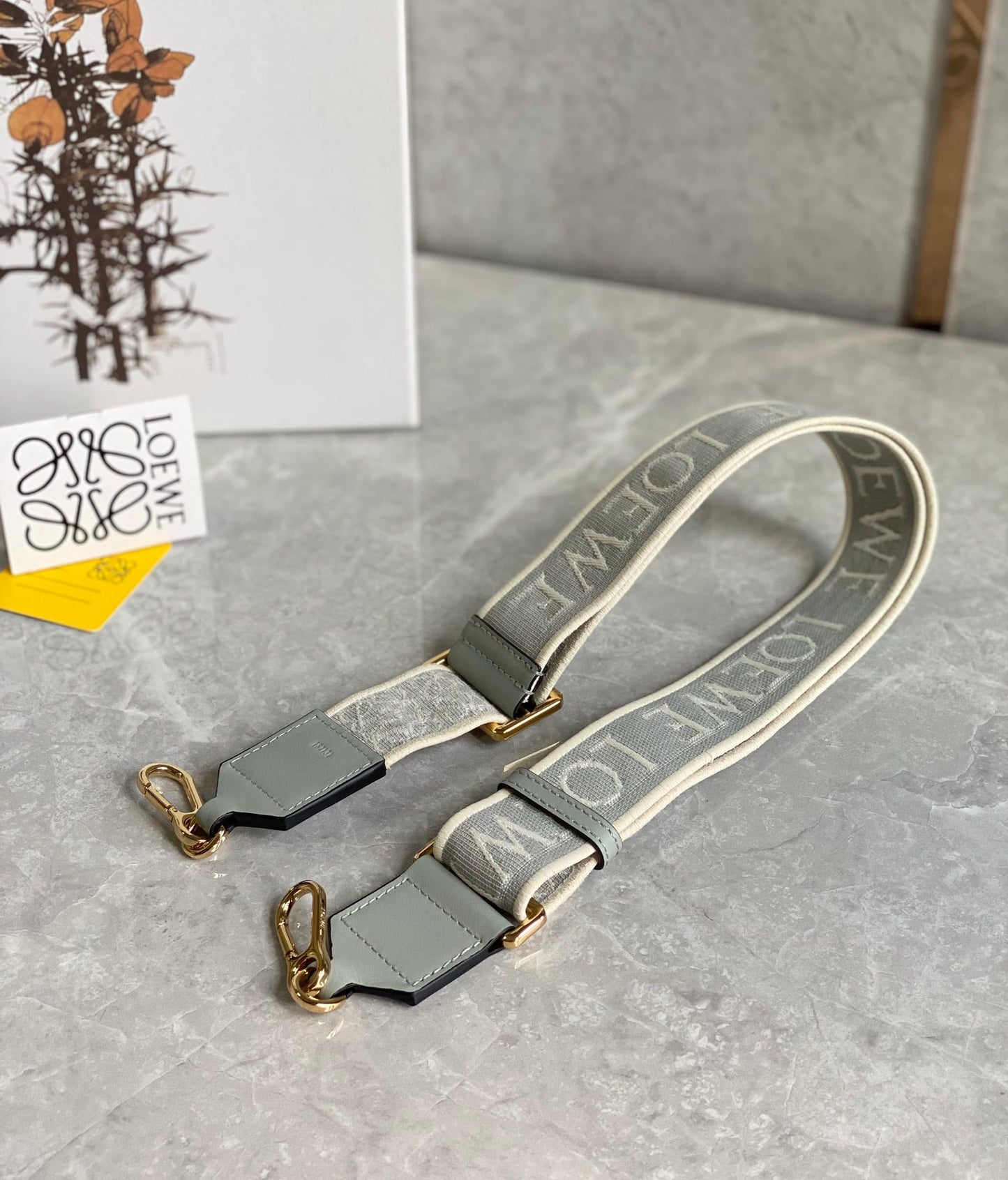 Anagram Wide Shoulder Blue Haze