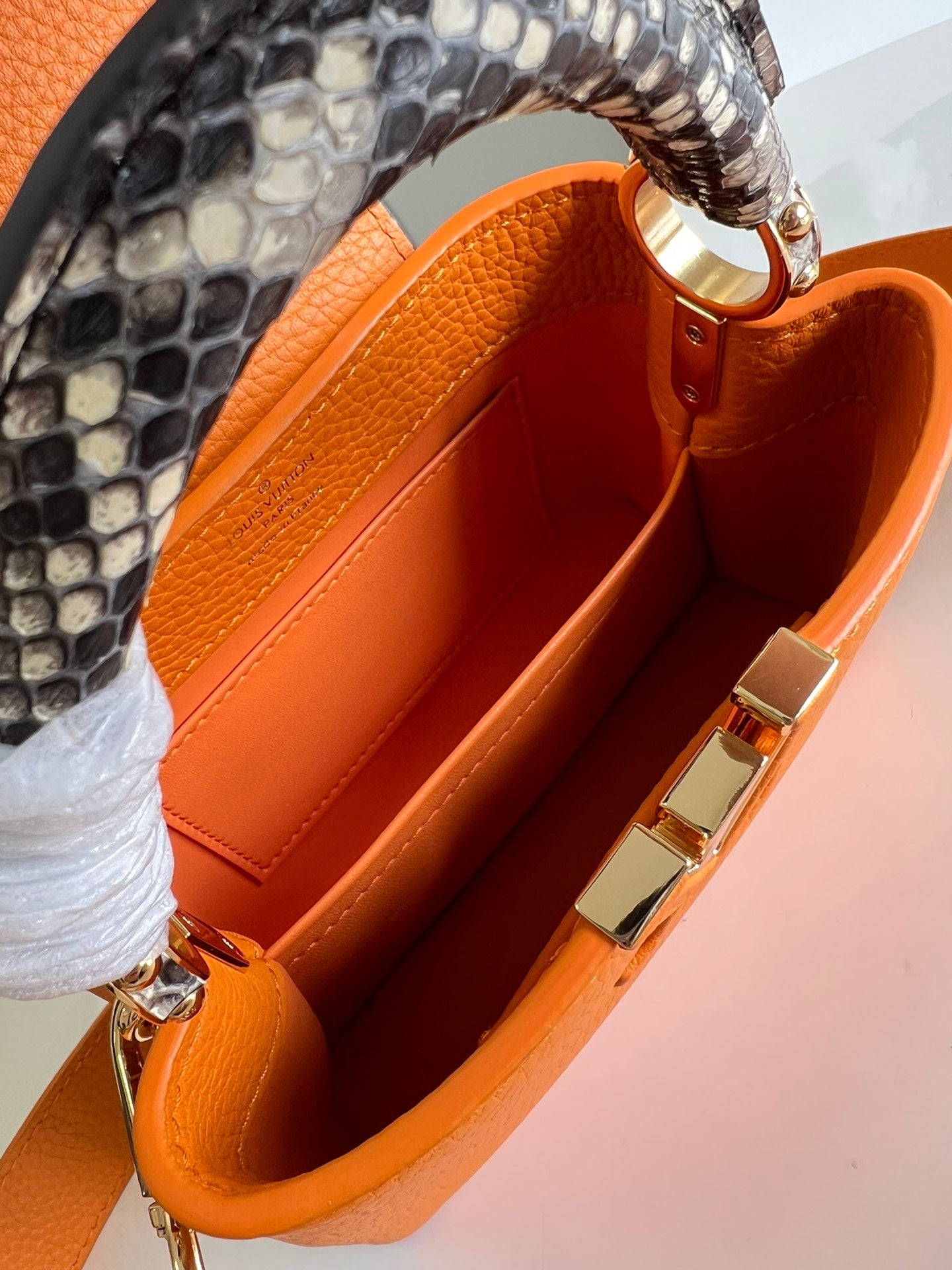 LV Capucines Mini Yellow Gold