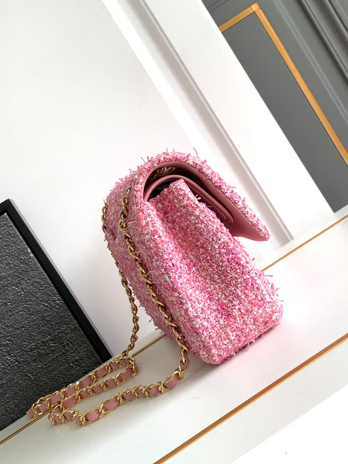 CC Classic Handbag