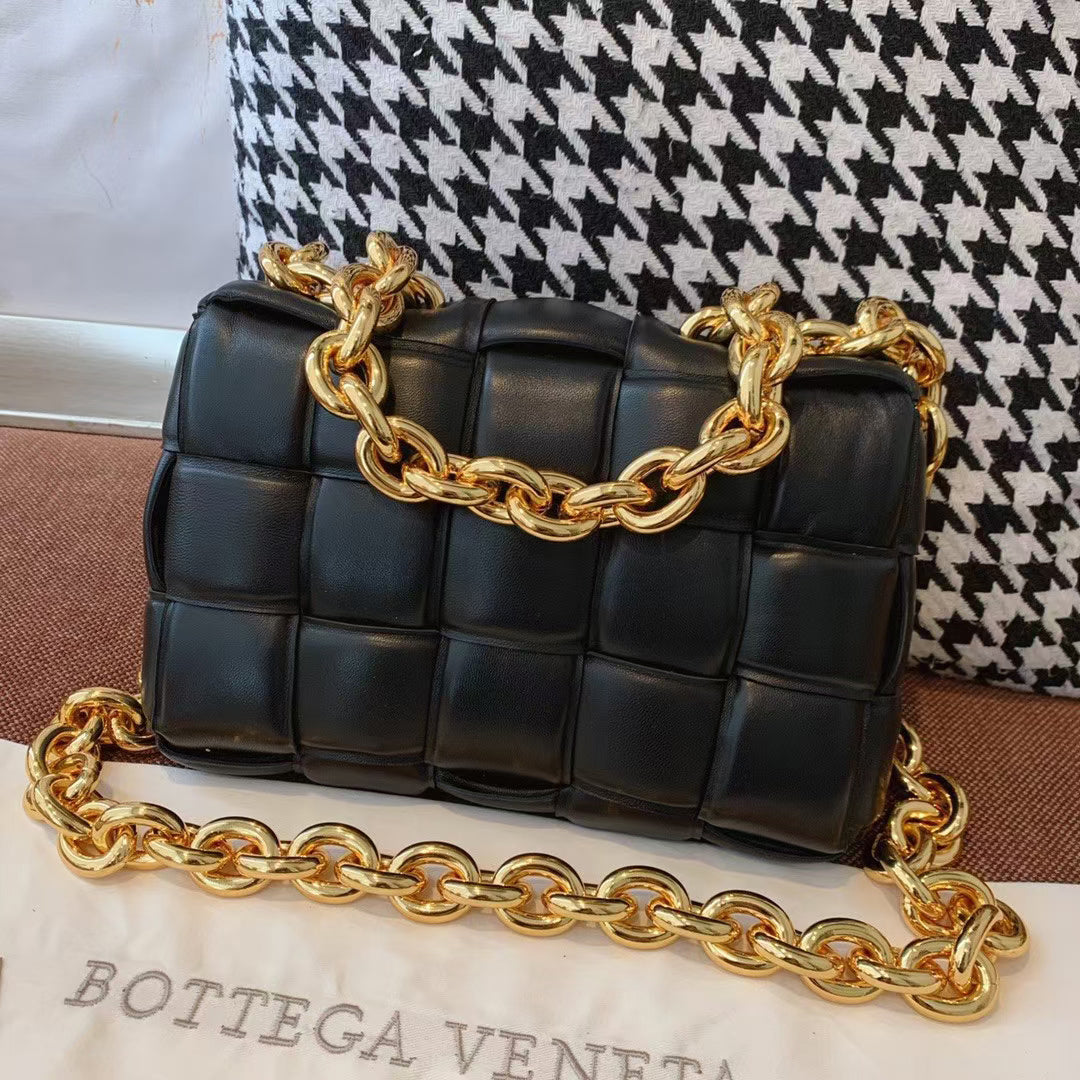 BV Chain Cassette Bag