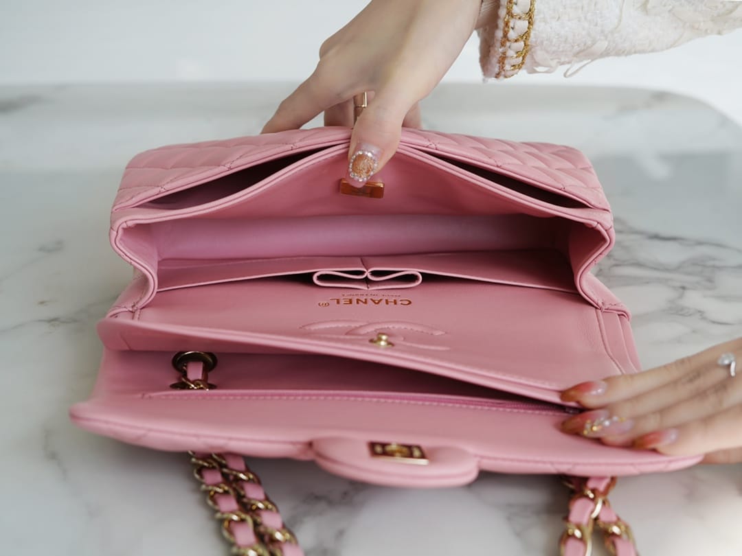 CC Classic Flap Bag Pink