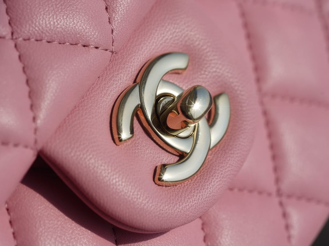 CC Classic Flap Bag Pink