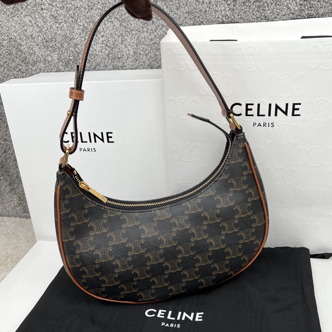 CEL Ava Triomphe Canvas Black