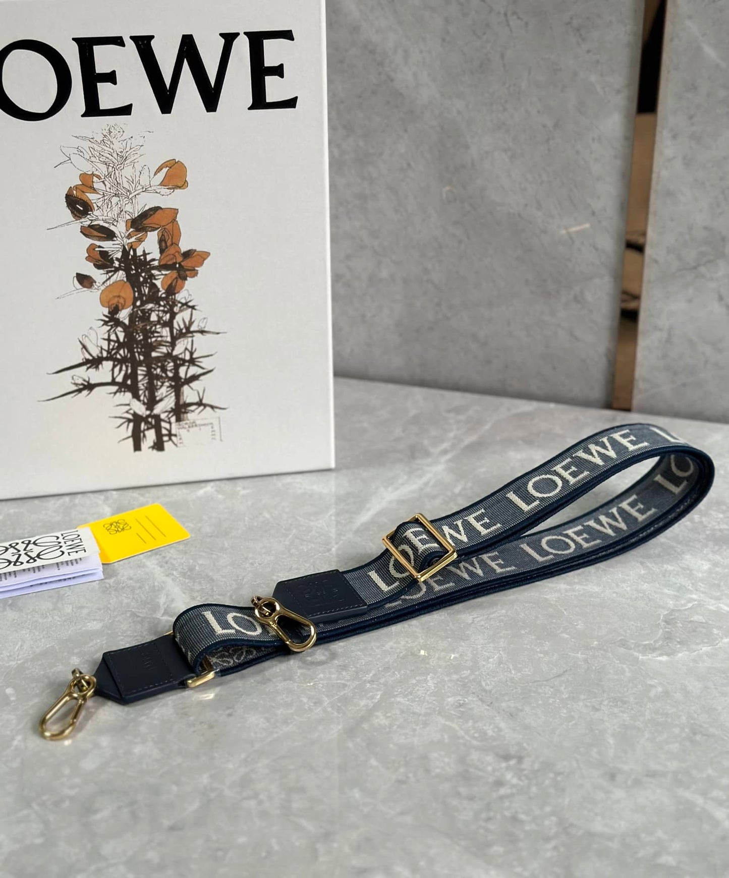 Anagram Wide Shoulder Strap Navy