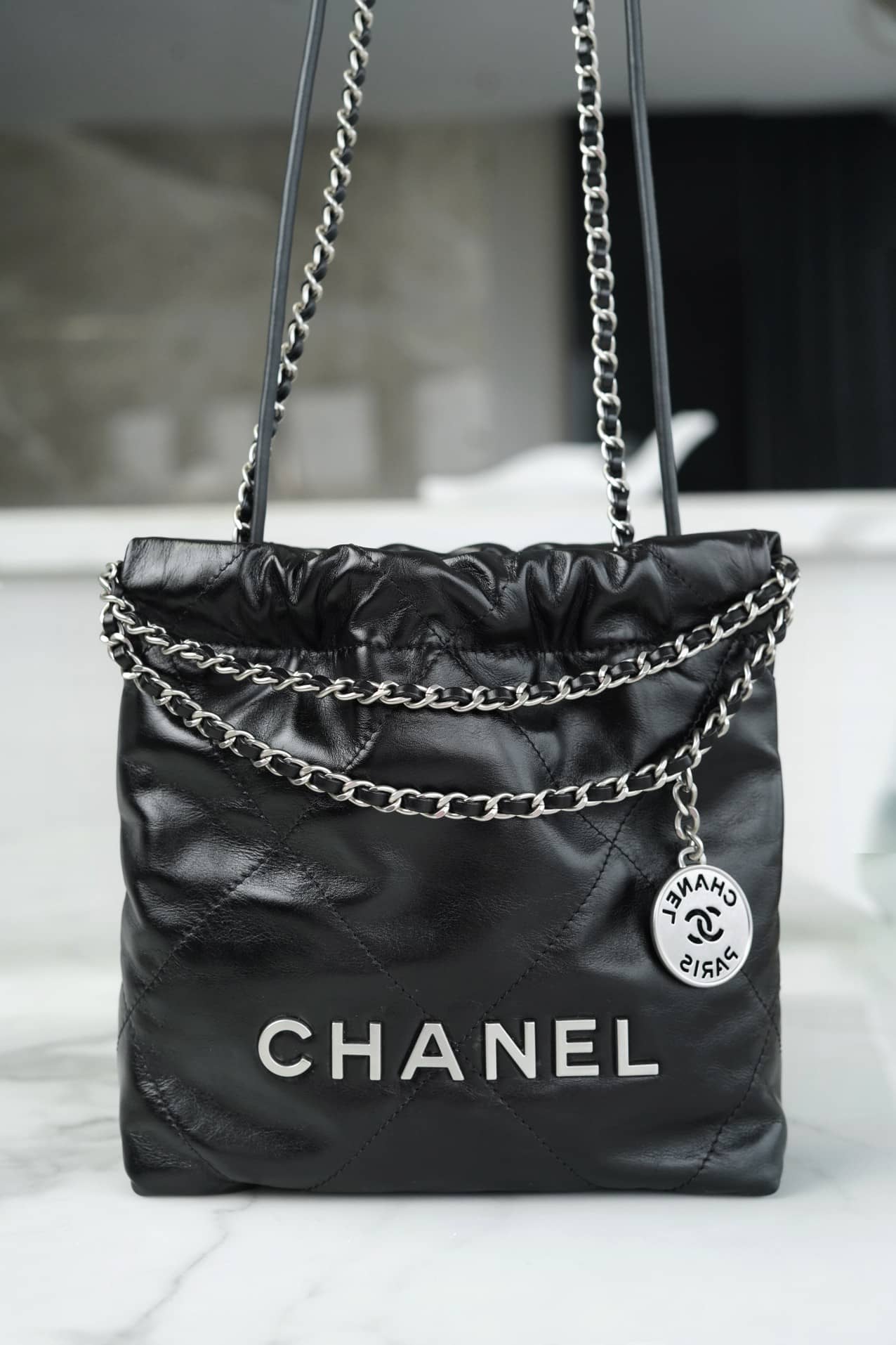 CC 22 Mini Handbag Black