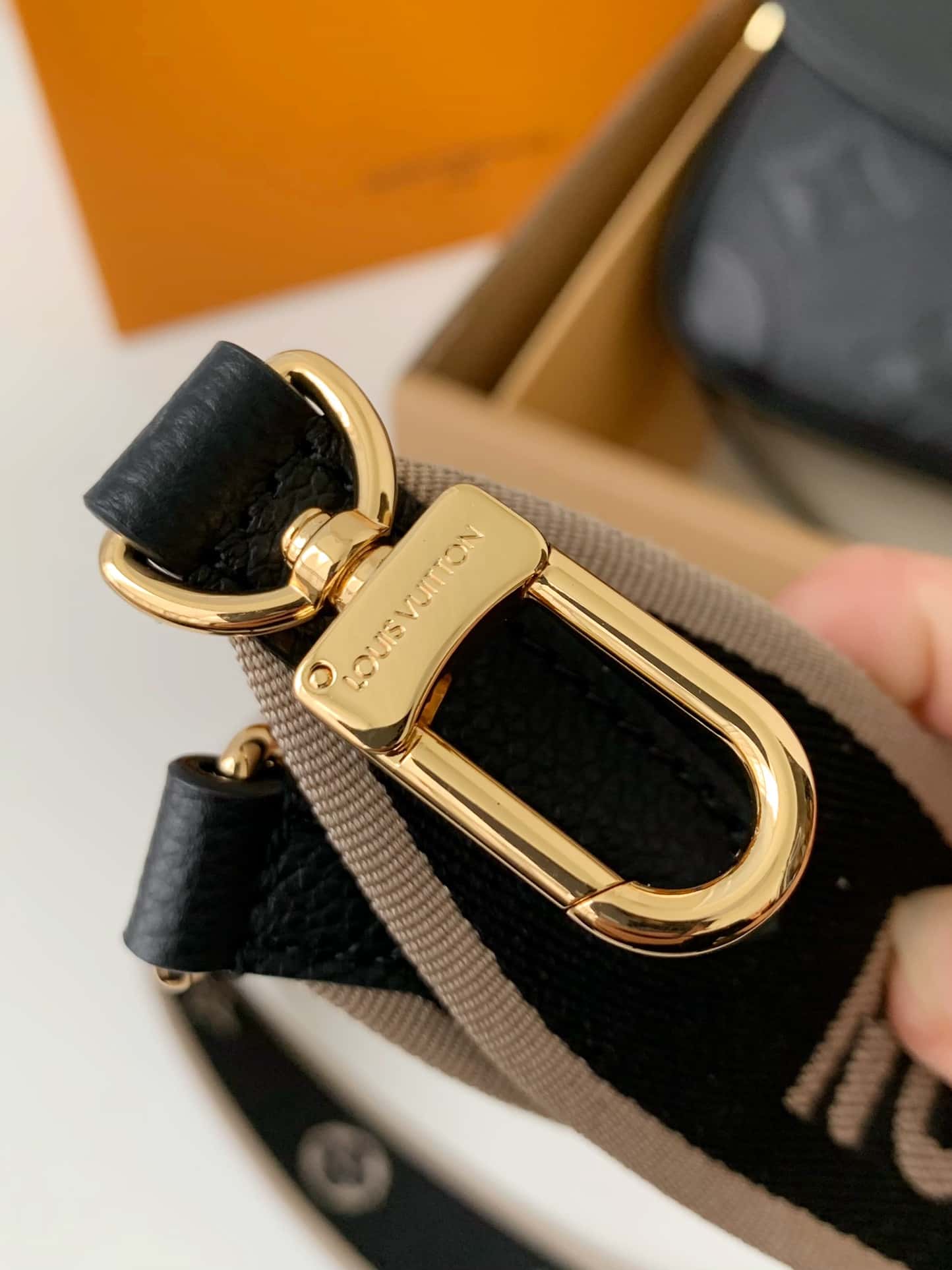 LV Diane Satchel Black