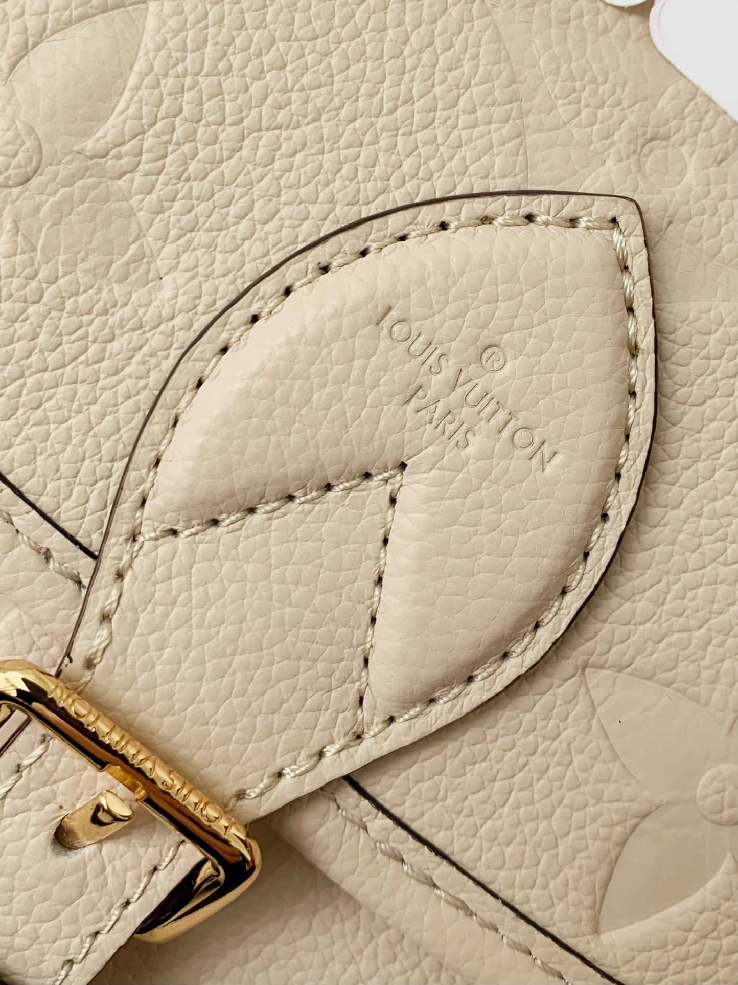 LV Diane Satchel Crème Beige