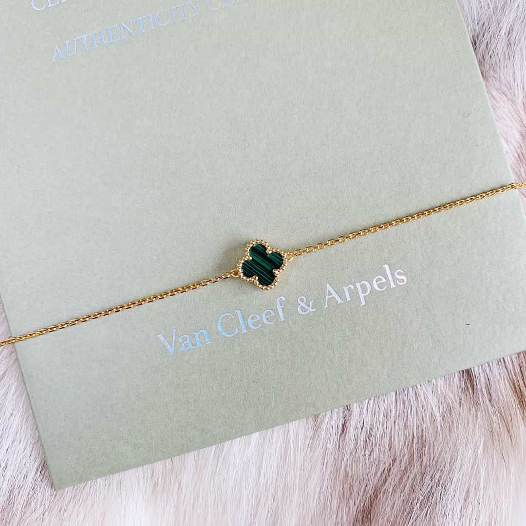 VAN CLEEFS & ARPELS Clover Bracelet Gold