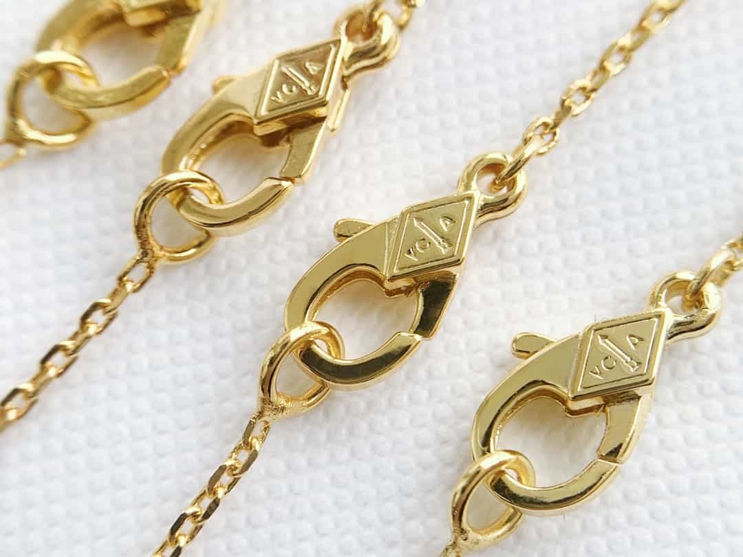 VAN CLEEFS & ARPELS Necklace