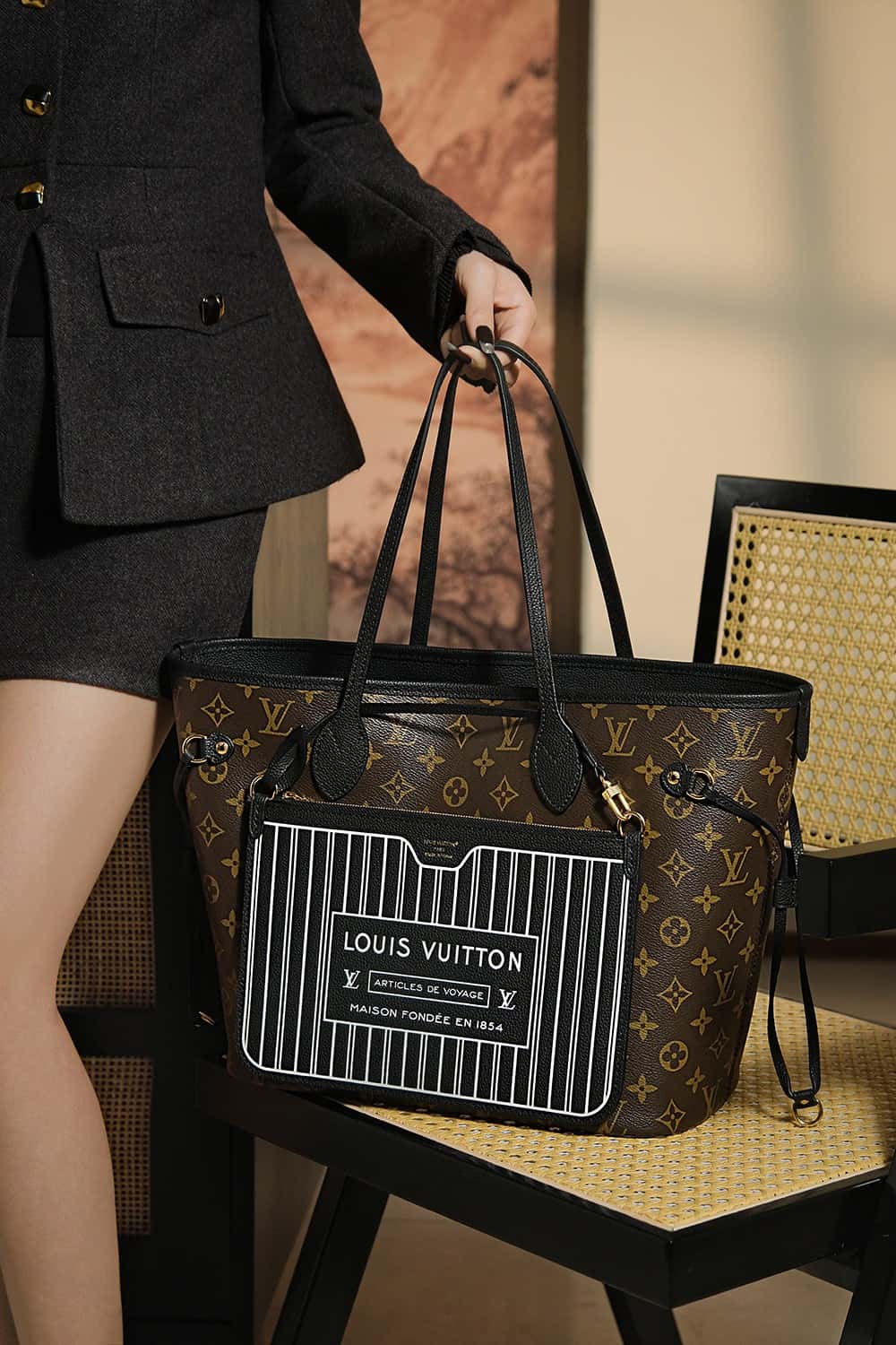 LV Neverfull Inside Out MM