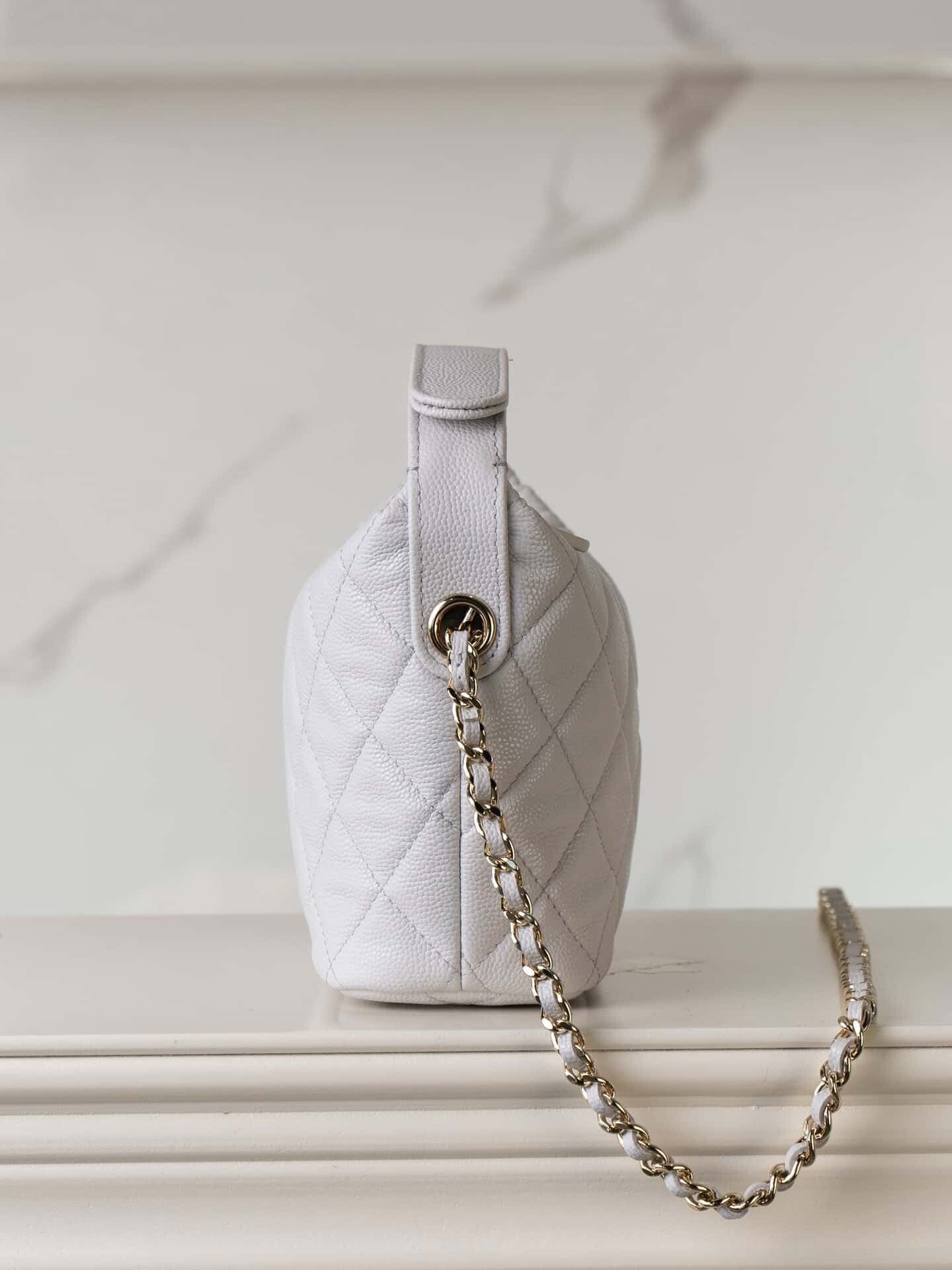 CC 25C Top Handle Hobo Bag Light Gray